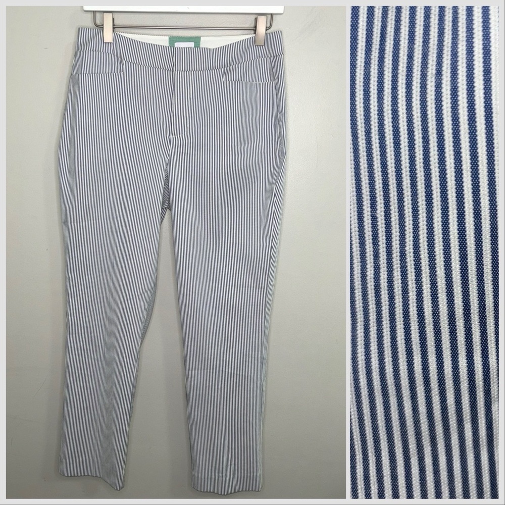 Ecru Style seersucker blue & white striped straight leg crop capri pants size 4